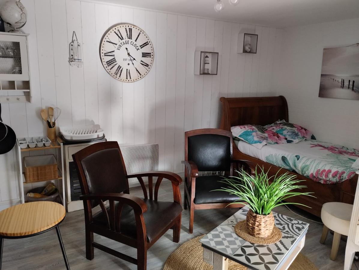 Launay Chenehutte-Treves-Cunault Екстер'єр фото